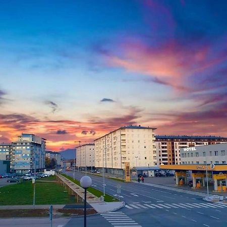 Omega Hotell Doboj Exteriör bild